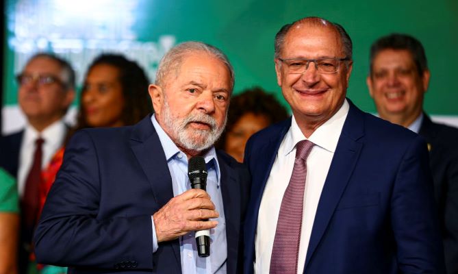 Lula E Alckmin Tomam Posse Hoje